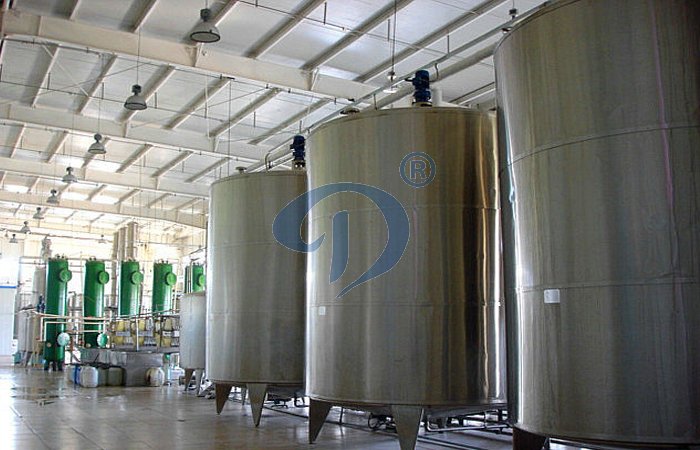 Glucose syrup mixing machine
