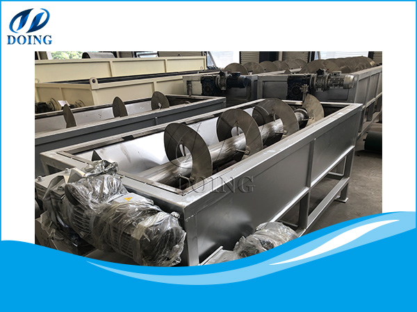 The high-quality stainless steel cassava peeling equipment was delivered to Philippines from China