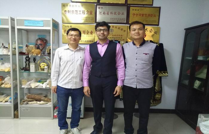 Pakistan customer visit our company for corn starch processing machine